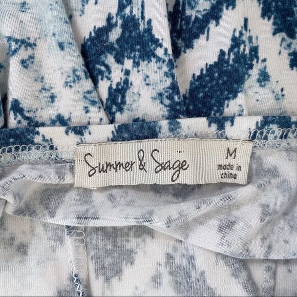 Summer & Sage Chevron Halter Neck Romper Blue Large - Picture 2 of 5